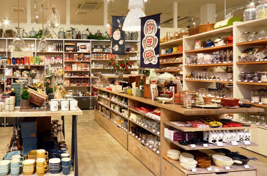 Aming 高尾店 / Ishikawa