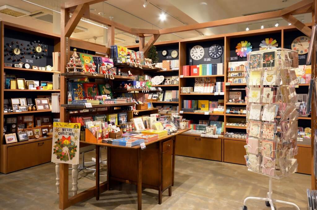 Aming 高尾店 / Ishikawa