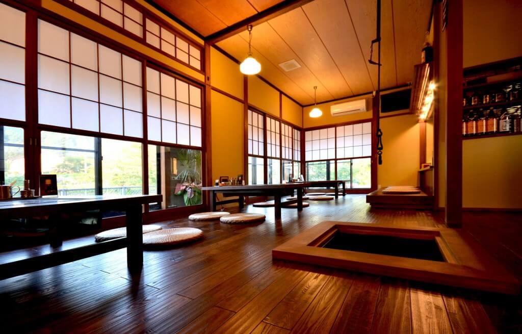 八尾屋 / Ishikawa