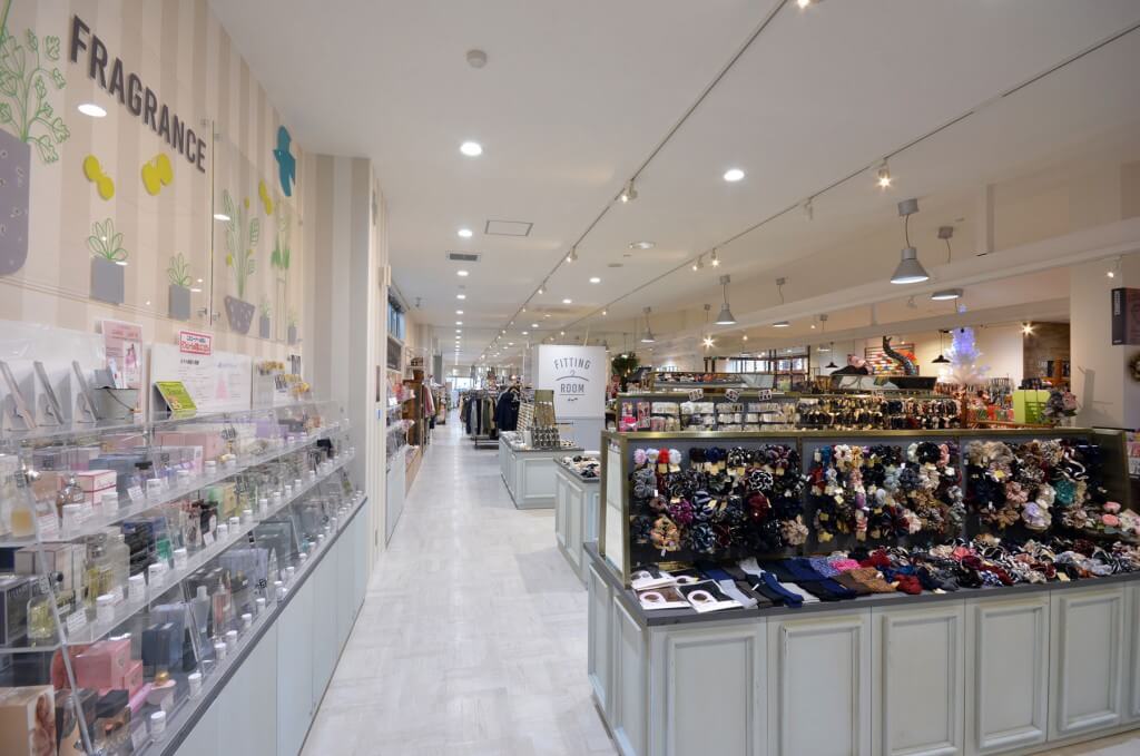 ZAKKA＆COSME JUN (zakka) / Toyama