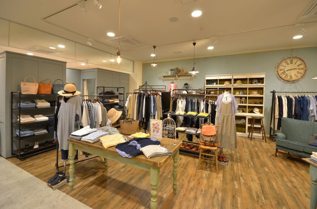 Aming 南高田店 / Nagano