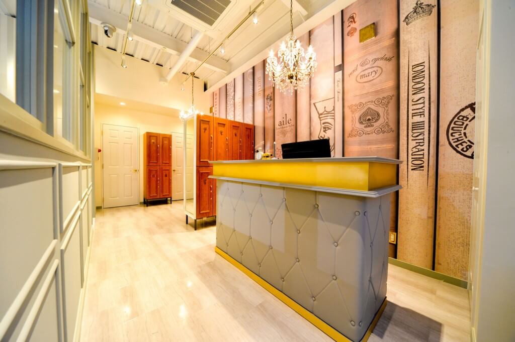 aile 富雄店 / Nara