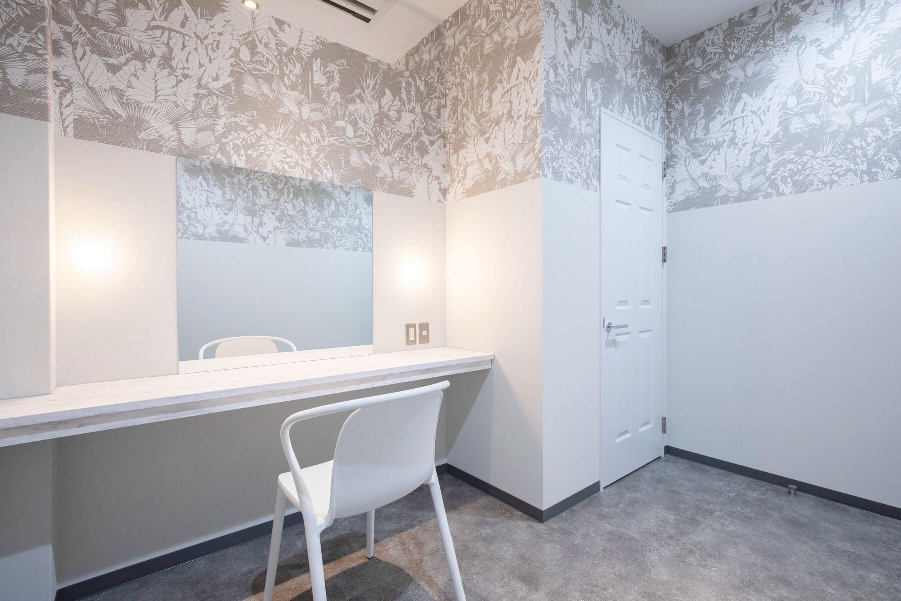 EARTHcoiffurebeauté高岡店/Toyama