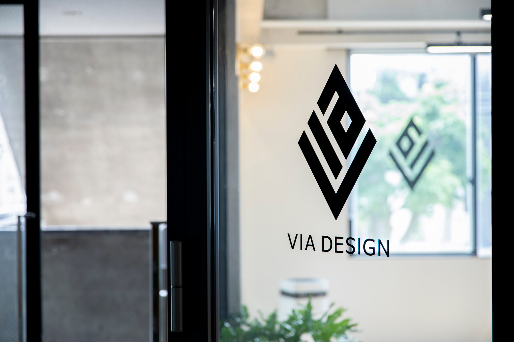 Via Design／Ishikawa
